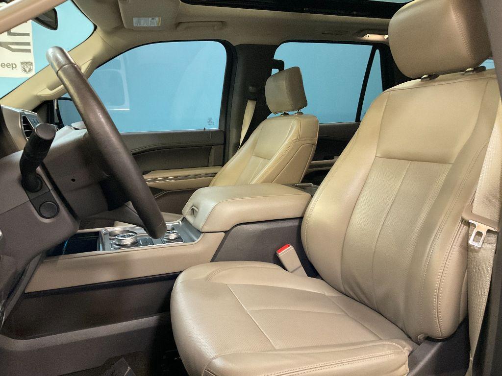 used 2020 Ford Expedition Max car, priced at $32,000