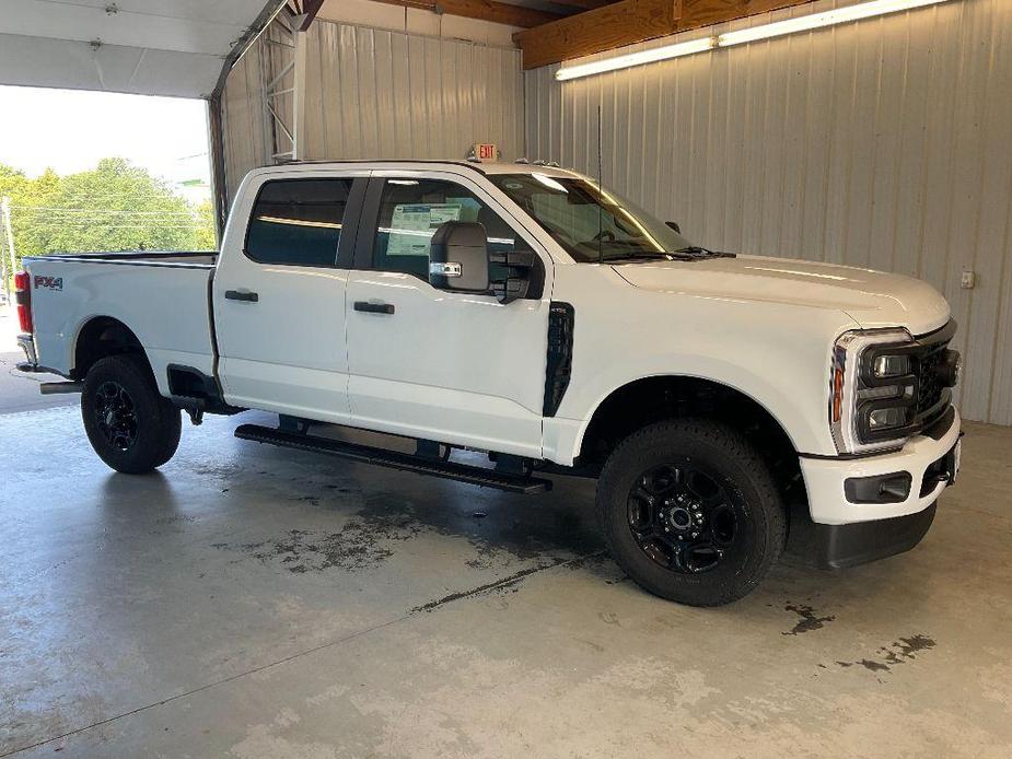 new 2024 Ford F-350 car, priced at $57,529