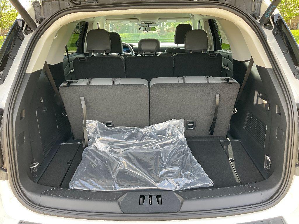 new 2025 Ford Explorer car, priced at $49,000