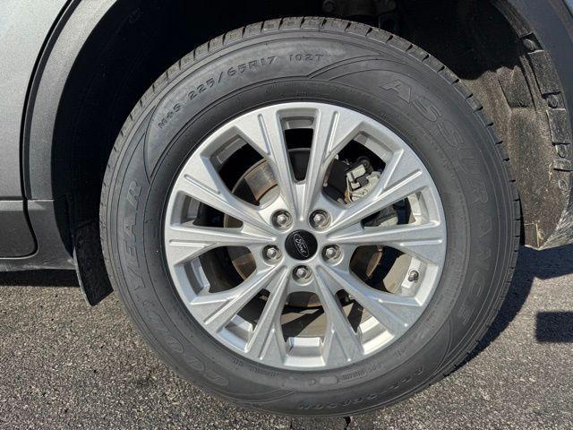 used 2023 Ford Escape car, priced at $22,897