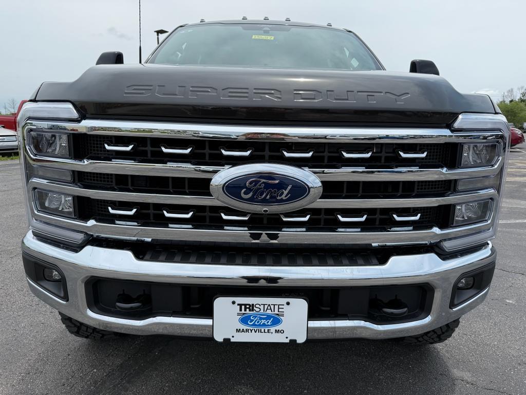 new 2025 Ford F-250 car