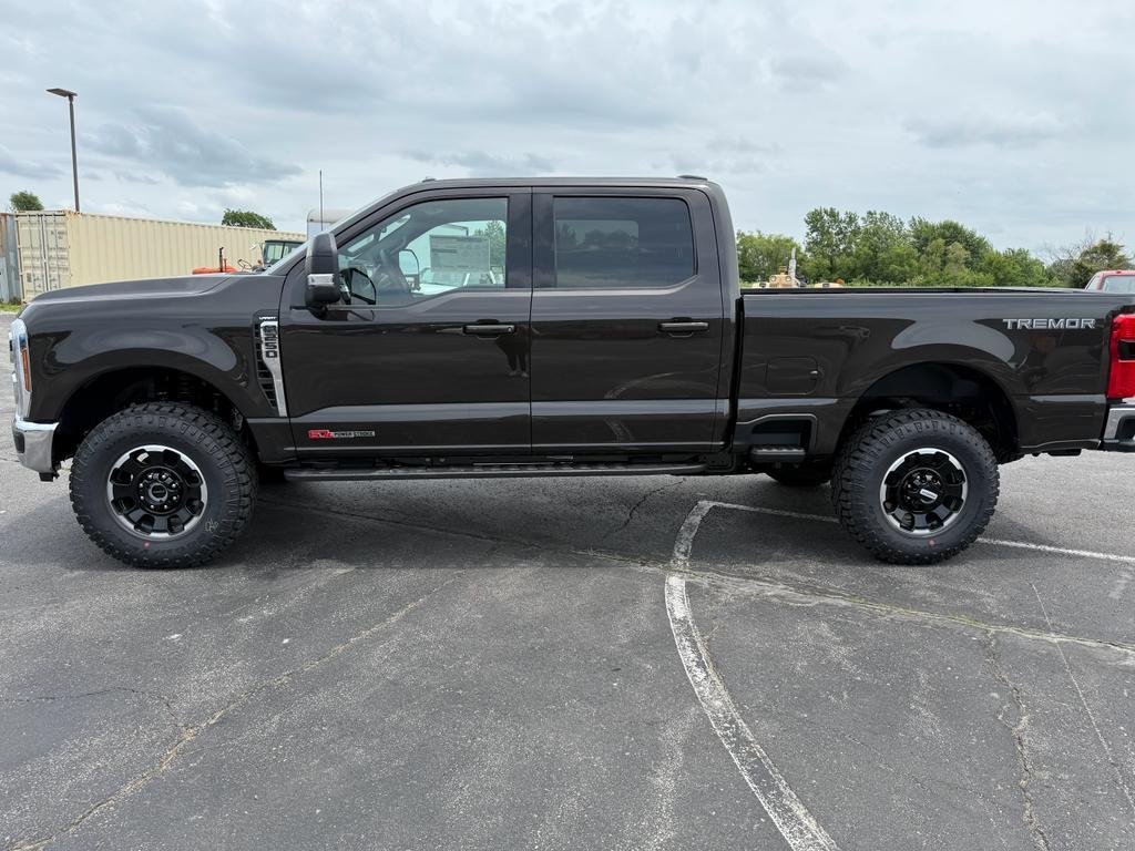 new 2025 Ford F-250 car