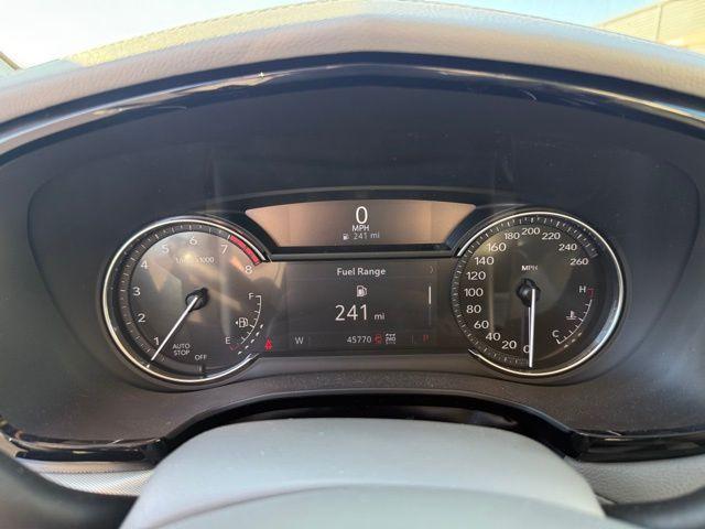 used 2022 Cadillac XT5 car, priced at $33,000