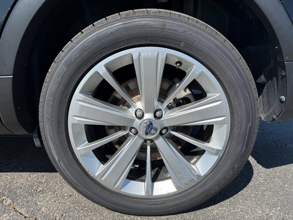 used 2018 Ford Explorer car
