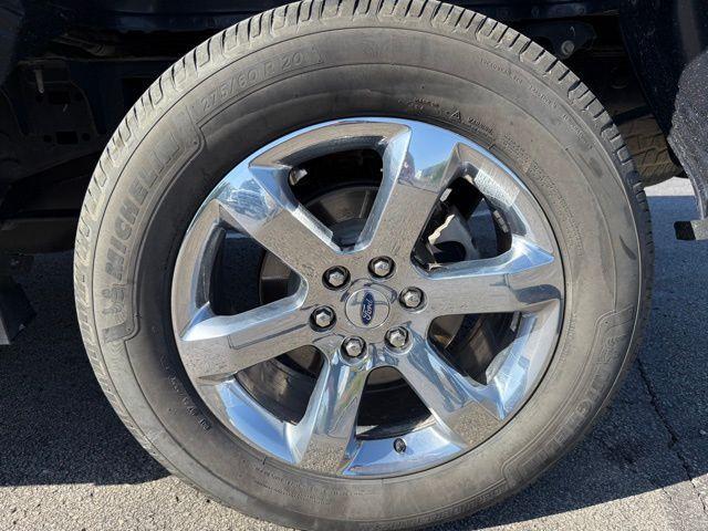 used 2022 Ford F-150 car, priced at $39,000