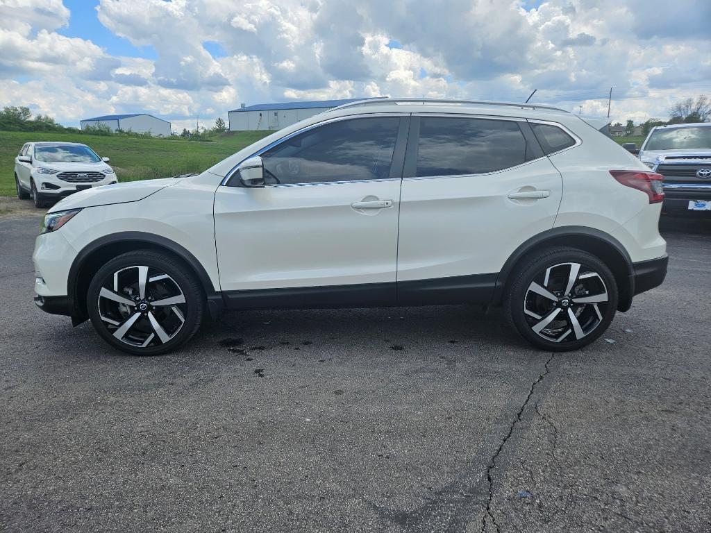 used 2021 Nissan Rogue Sport car, priced at $24,550