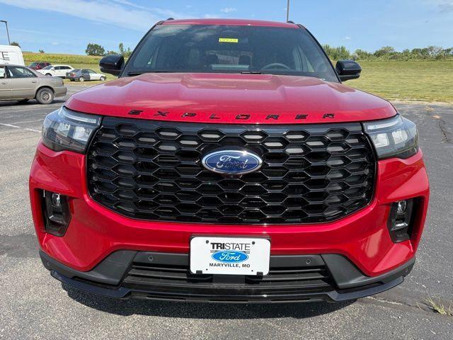 new 2025 Ford Explorer car, priced at $52,325