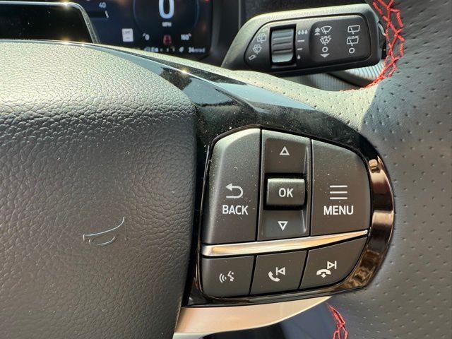 new 2025 Ford Explorer car, priced at $52,325