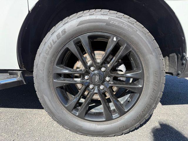 used 2022 Ford Expedition Max car, priced at $40,486