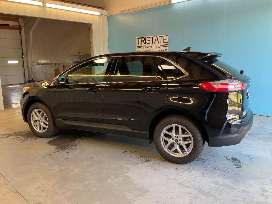 new 2024 Ford Edge car, priced at $40,586