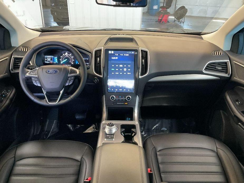 new 2024 Ford Edge car, priced at $40,586