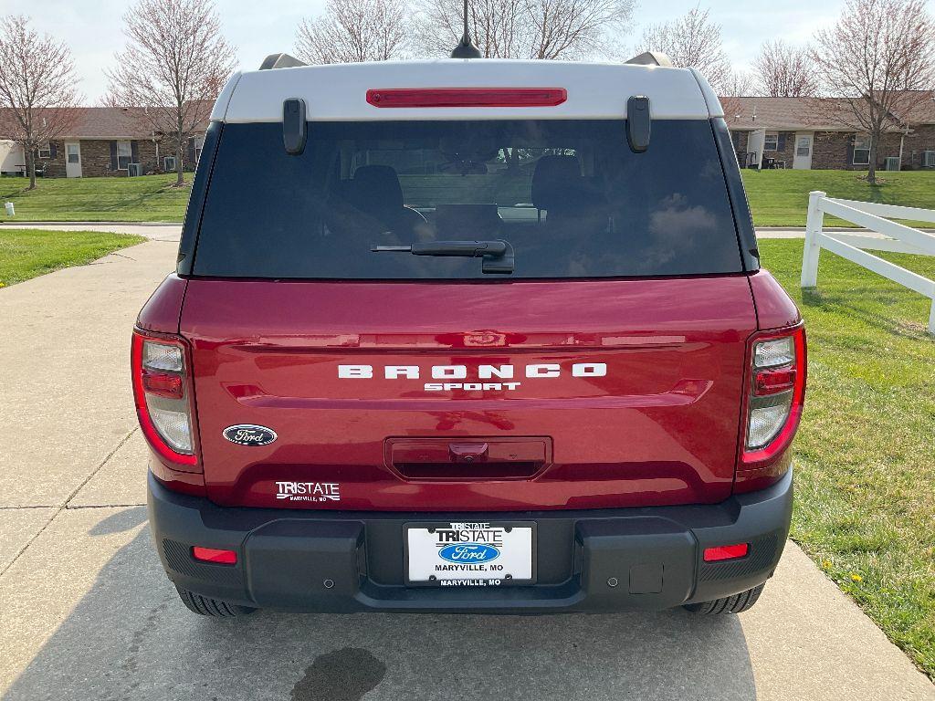 new 2025 Ford Bronco Sport car, priced at $34,864
