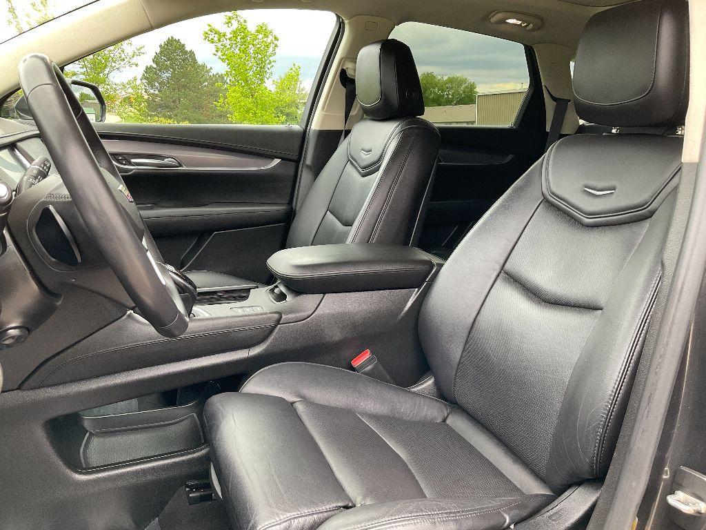used 2017 Cadillac XT5 car, priced at $18,500