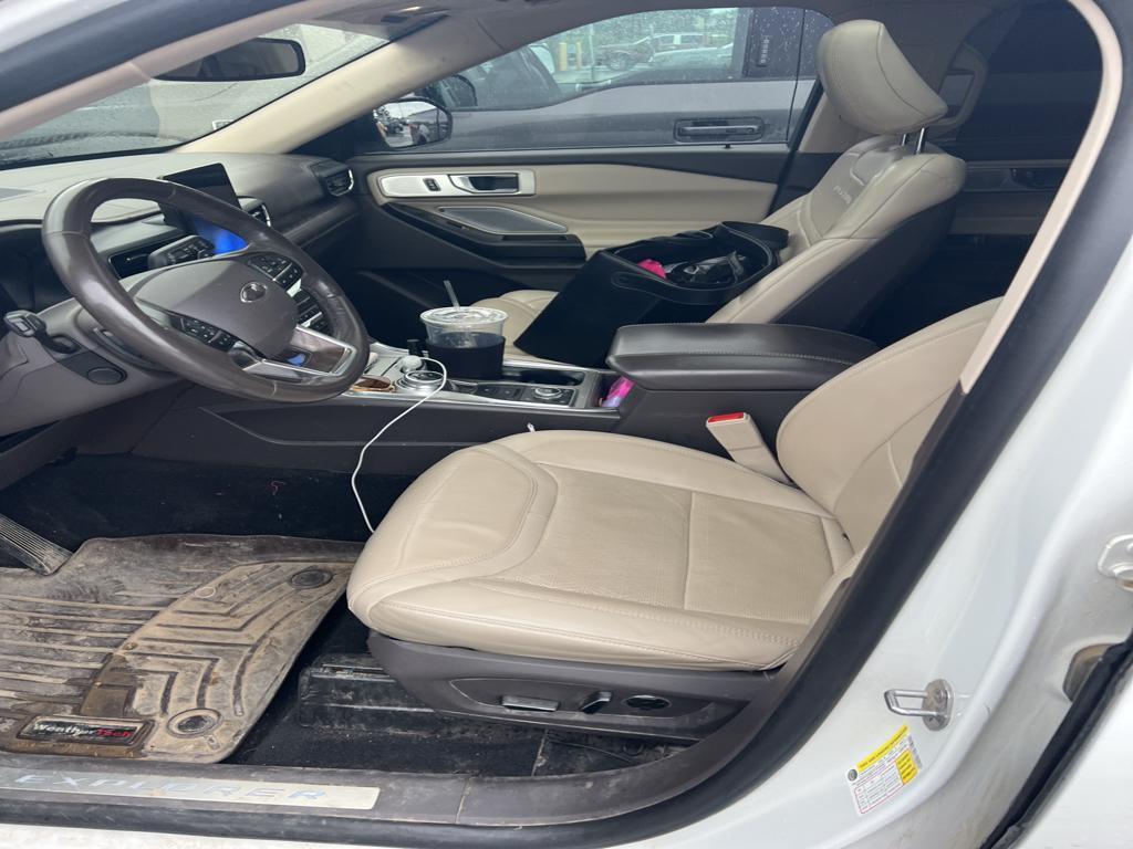 used 2020 Ford Explorer car