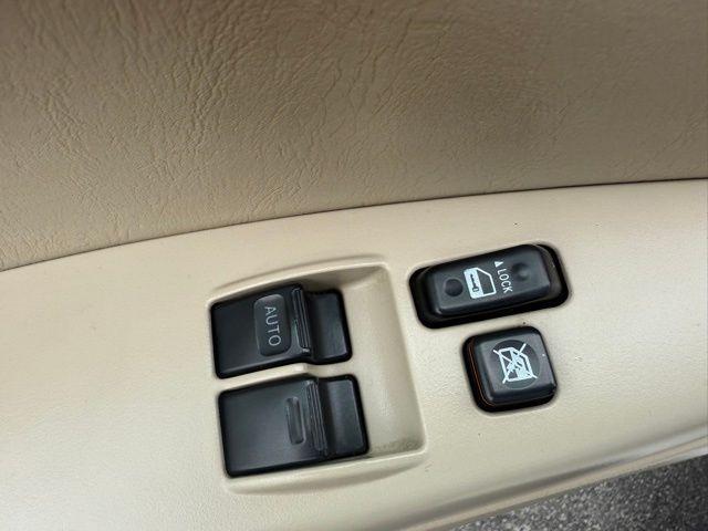 used 2008 Toyota Camry Solara car, priced at $10,400