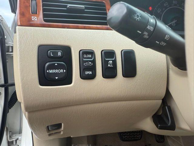 used 2008 Toyota Camry Solara car, priced at $10,400