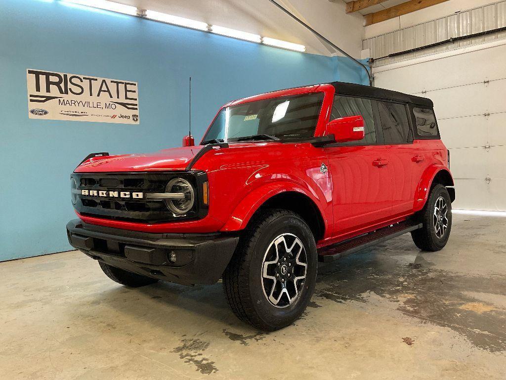 new 2024 Ford Bronco car, priced at $52,175
