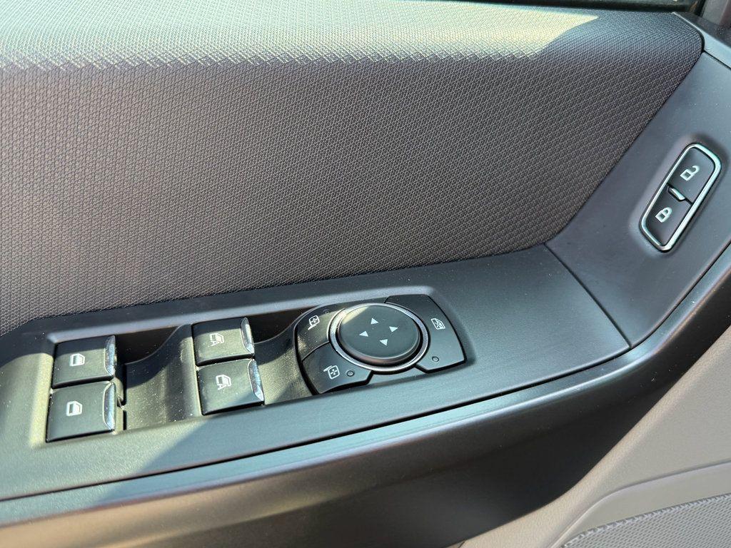 new 2025 Ford F-150 car, priced at $53,215