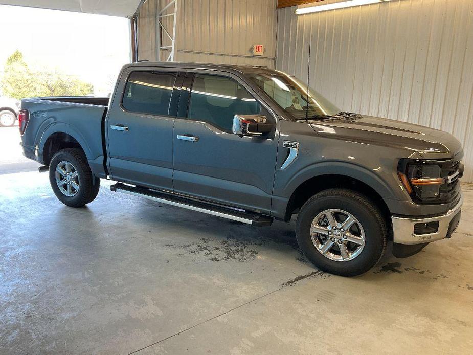 new 2024 Ford F-150 car, priced at $43,602