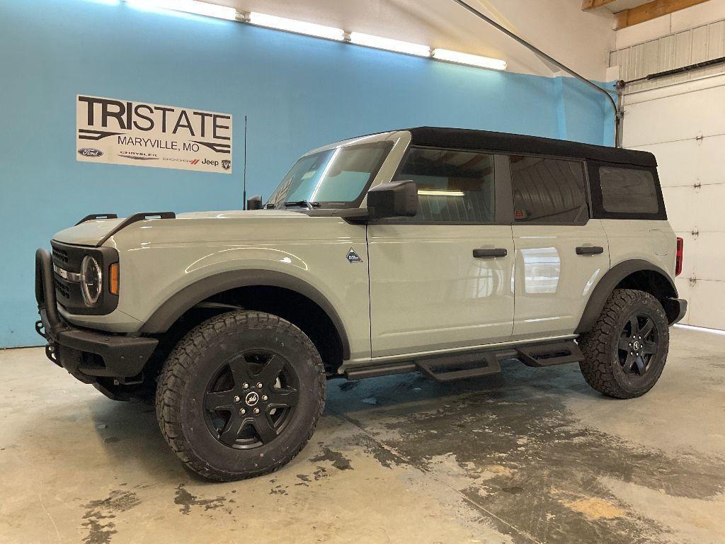 new 2024 Ford Bronco car, priced at $52,565