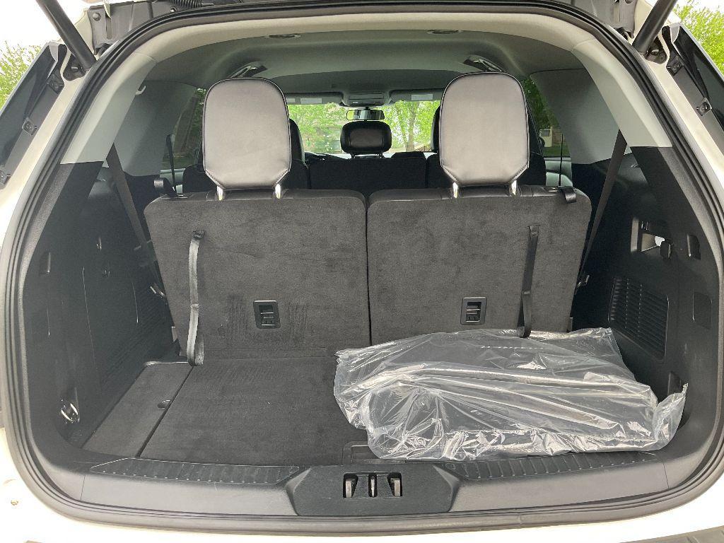 used 2022 Ford Explorer car, priced at $35,750