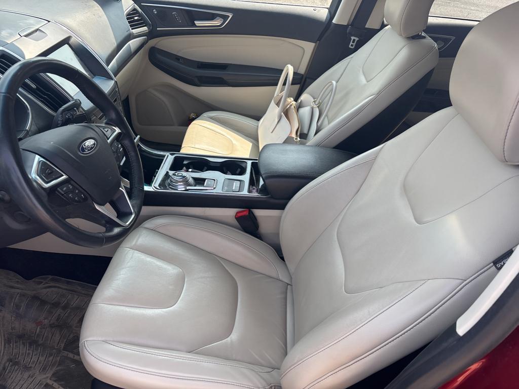 used 2019 Ford Edge car