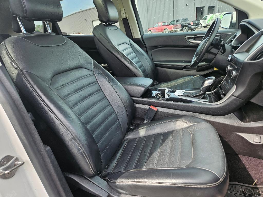 used 2015 Ford Edge car