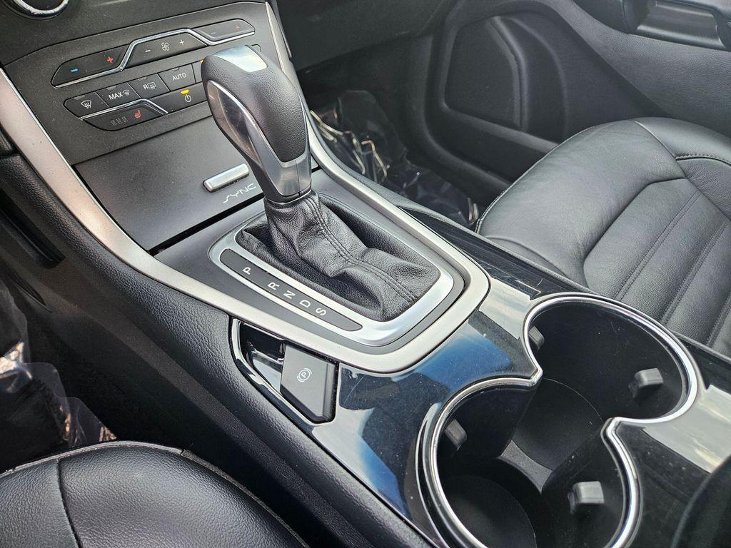 used 2015 Ford Edge car, priced at $12,950