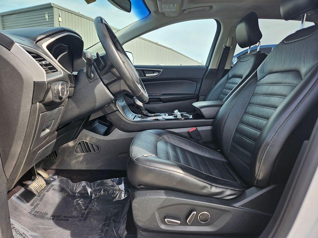 used 2015 Ford Edge car, priced at $12,950