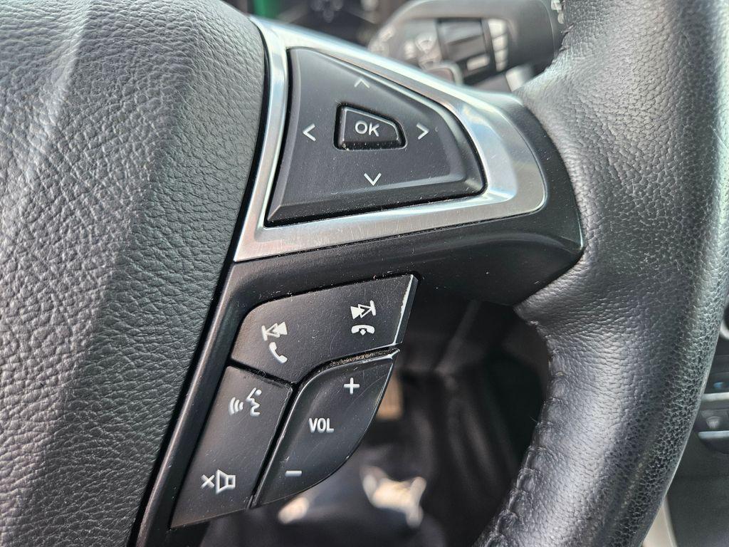 used 2015 Ford Edge car, priced at $12,950