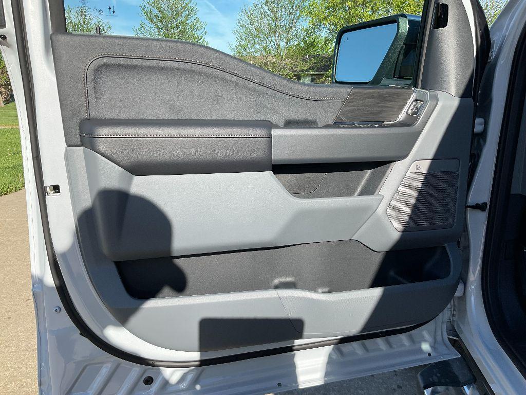 new 2025 Ford F-150 car