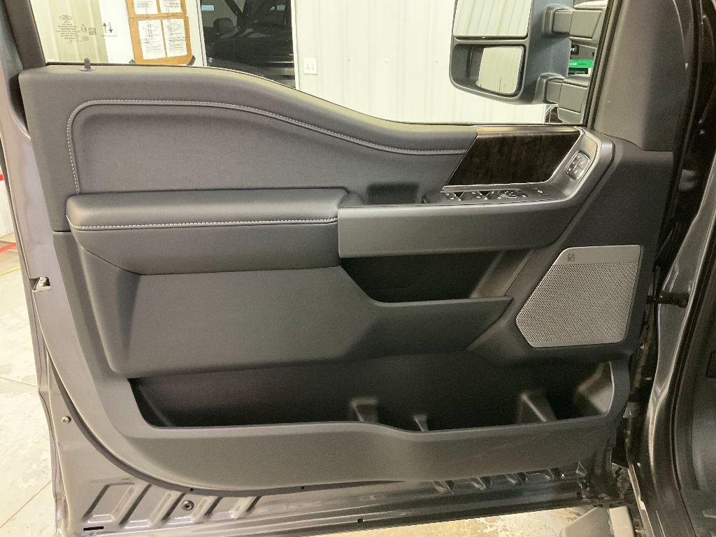 new 2025 Ford F-250 car, priced at $71,545