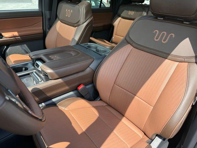new 2025 Ford Expedition Max car