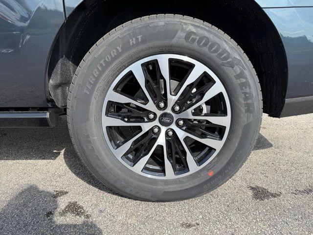 new 2025 Ford Expedition Max car