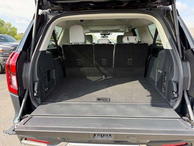new 2025 Ford Expedition Max car