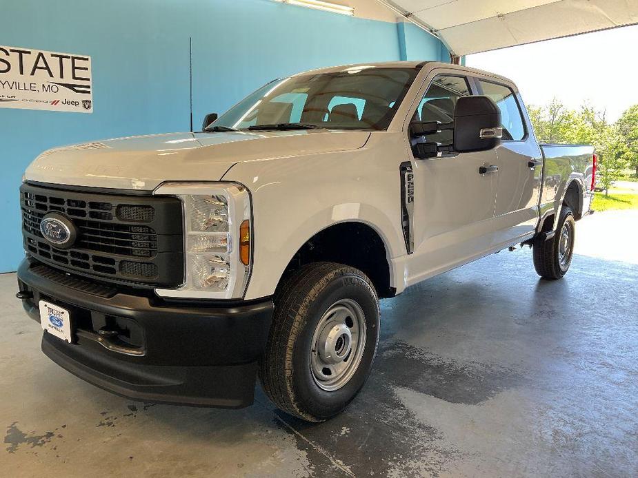 new 2024 Ford F-250 car, priced at $54,300