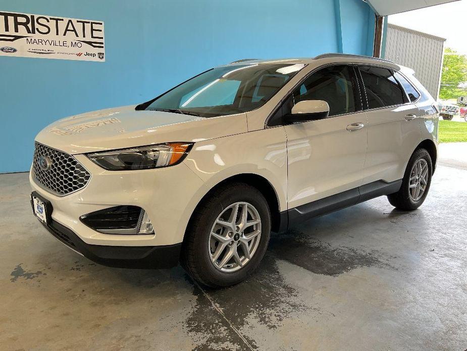 new 2024 Ford Edge car, priced at $40,975