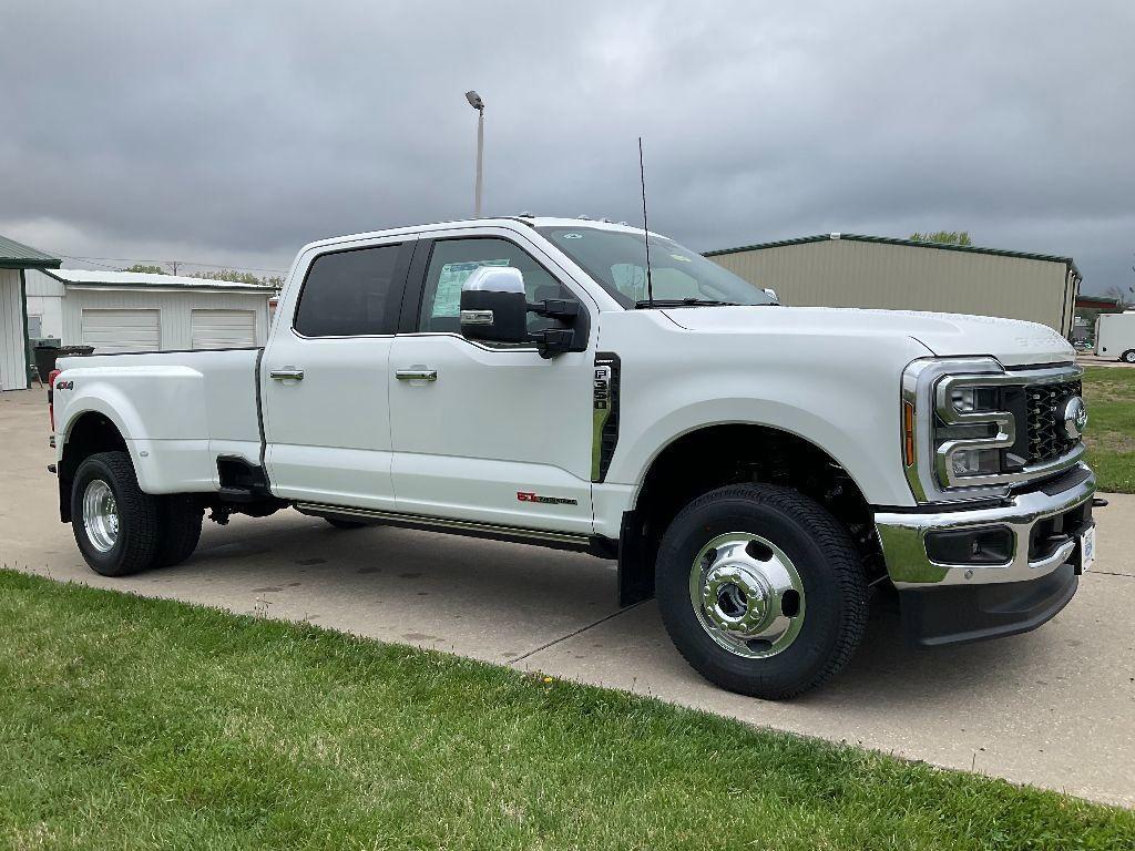 new 2025 Ford F-350 car, priced at $93,060