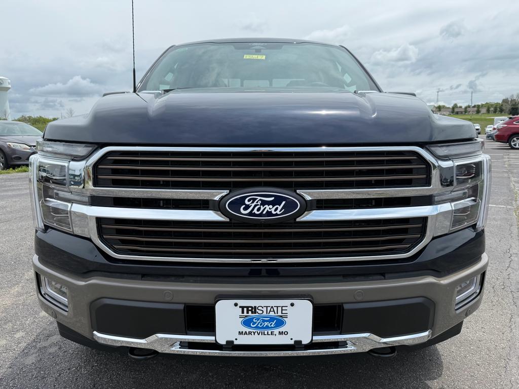 new 2025 Ford F-150 car