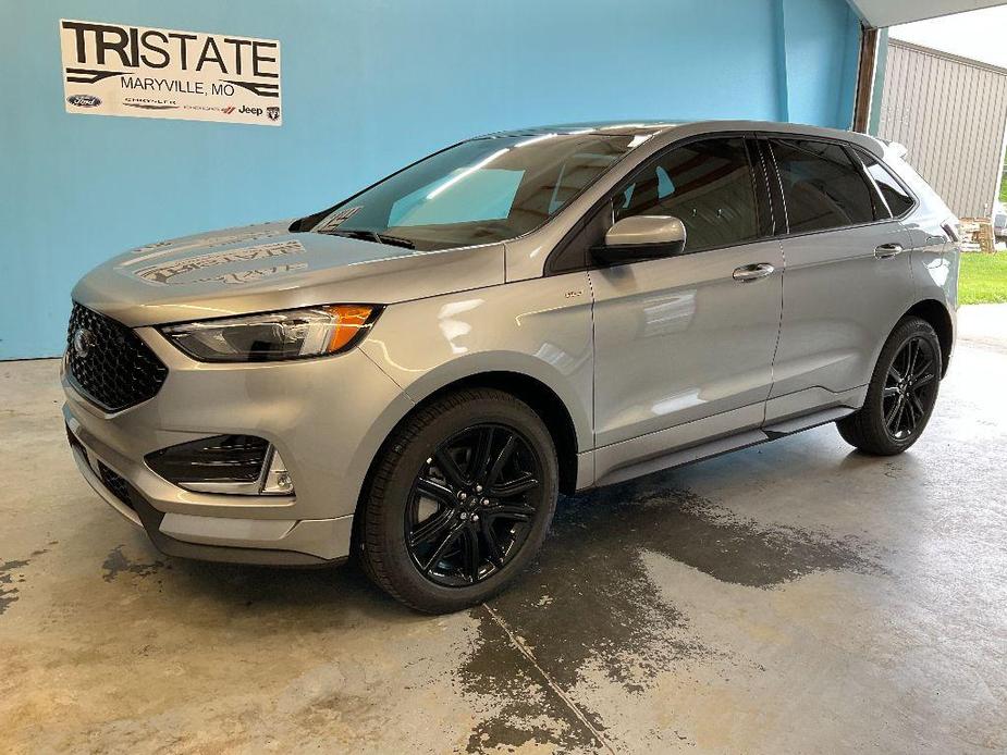 new 2024 Ford Edge car, priced at $47,340