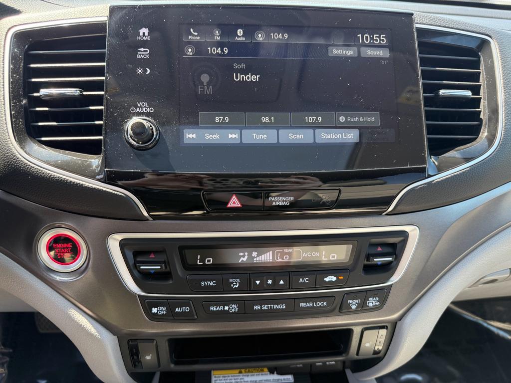 used 2021 Honda Pilot car, priced at $35,300