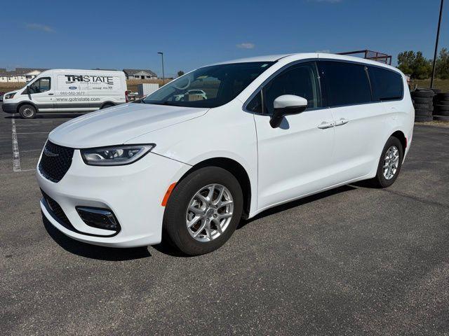 used 2023 Chrysler Pacifica car, priced at $24,900