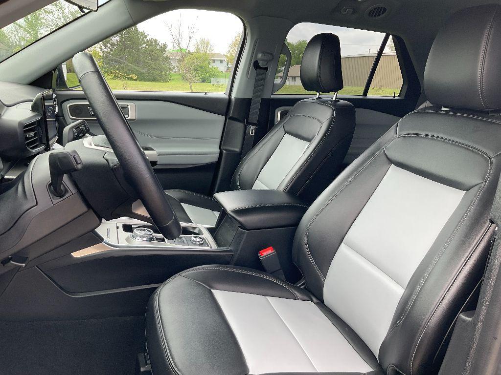 used 2023 Ford Explorer car, priced at $36,900
