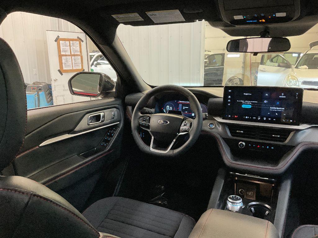 new 2025 Ford Explorer car, priced at $48,900