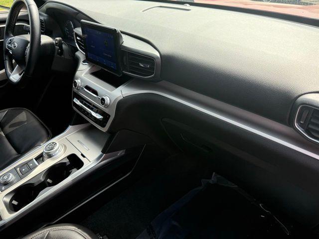 used 2022 Ford Explorer car, priced at $31,302
