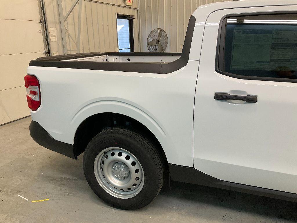new 2025 Ford Maverick car, priced at $30,550