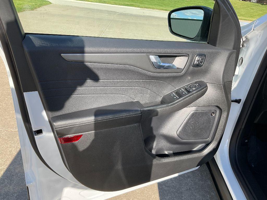 new 2025 Ford Escape car, priced at $36,760