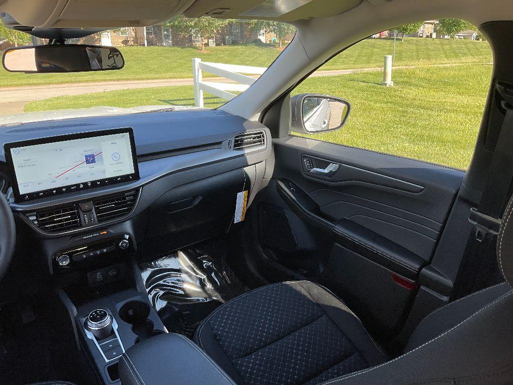 new 2025 Ford Escape car, priced at $36,760