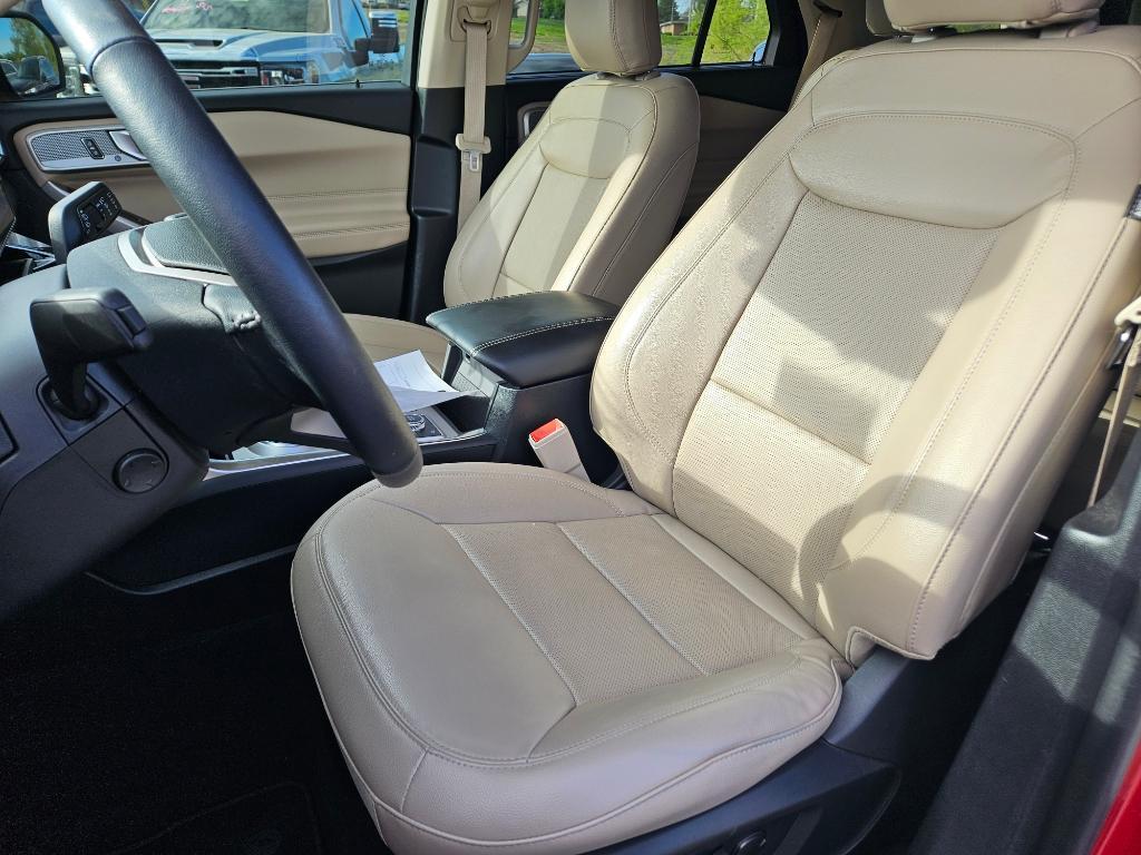 used 2022 Ford Explorer car, priced at $39,900