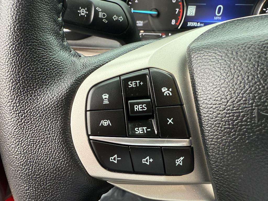 used 2022 Ford Explorer car, priced at $39,900